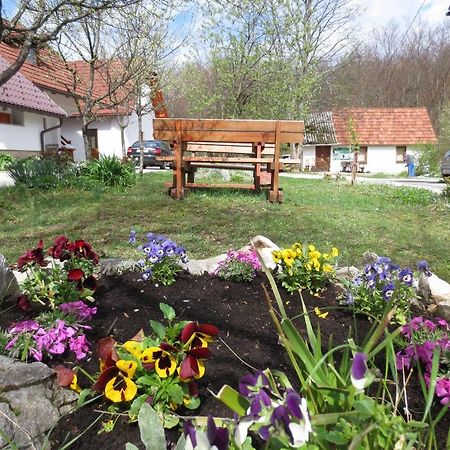 House Katja Otel Jezerce Dış mekan fotoğraf