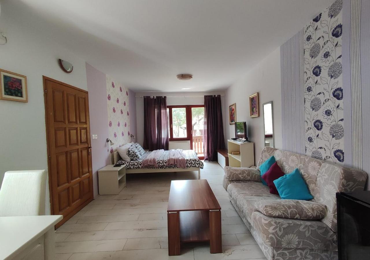 House Katja Otel Jezerce Oda fotoğraf