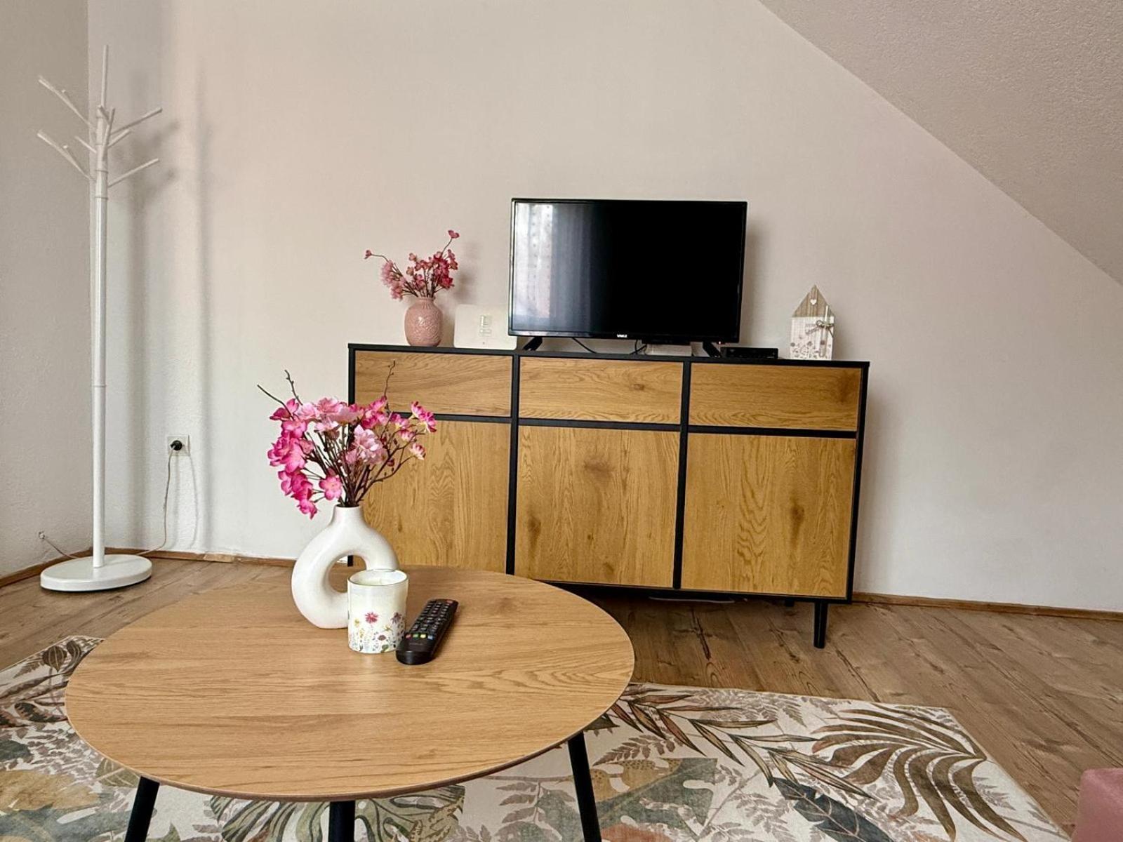 House Katja Otel Jezerce Dış mekan fotoğraf