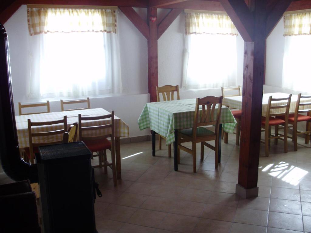 House Katja Otel Jezerce Dış mekan fotoğraf